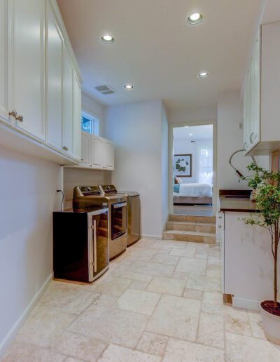 A laundry room with a washer and dryer.